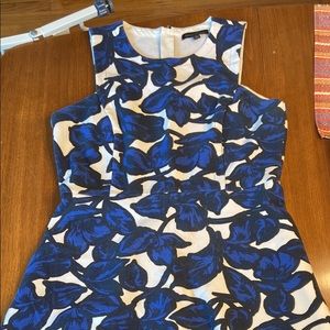 Banana republic blue and black bold flower print high low dress